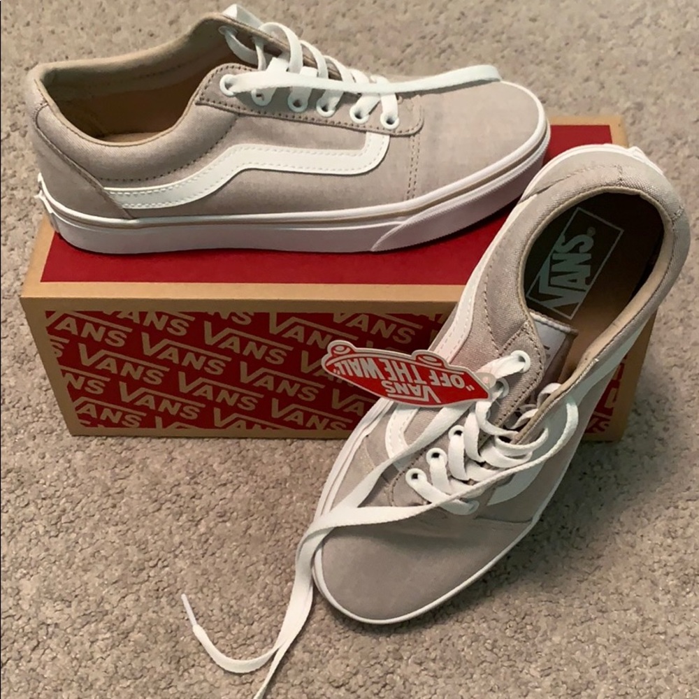 ✨Brand New Vans✨